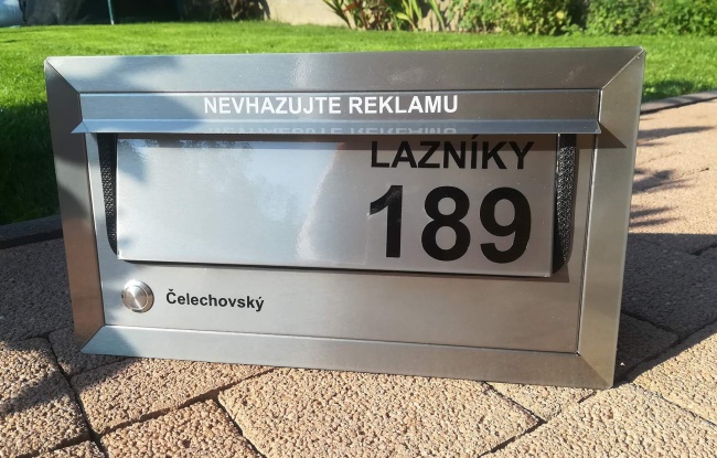 Dopisn vhoz na potu v atypickm rozmru a se zvonkem.